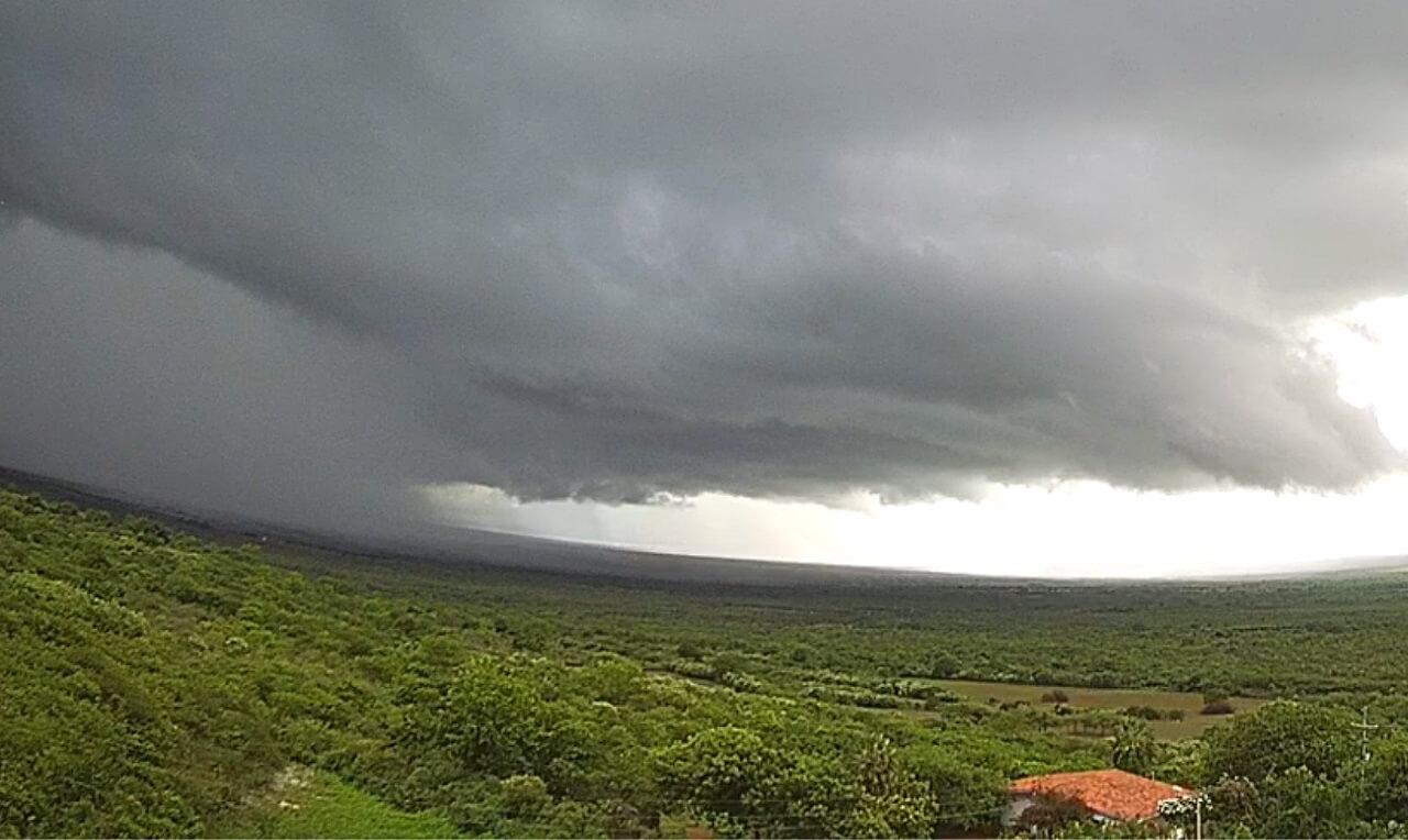 Costa Norte brasileira com chuva significativa na segunda quinzena 