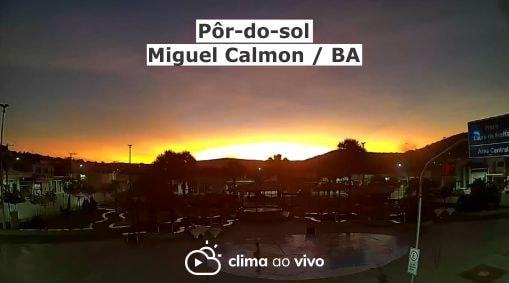 Espetacular pôr-do-sol em Miguel Calmon / BA - 11/06/20