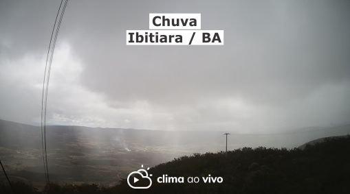 Chuva intensa com rajadas de vento em Ibitiara / BA - 24/17/20