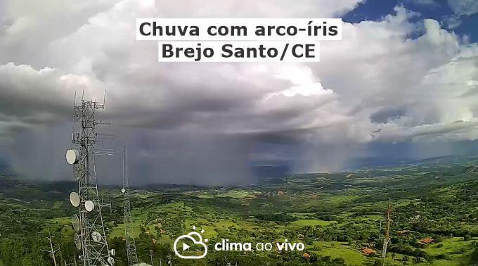 Cortinas de chuva com arco-íris em Brejo Santo/CE - 12/04/21