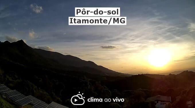 Incrível pôr-do-sol em Itamonte/MG - 20/05/21
