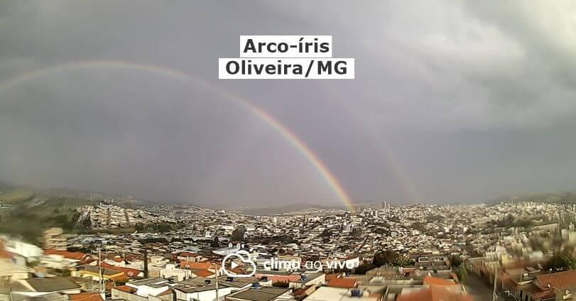 Arco-íris em Oliveira