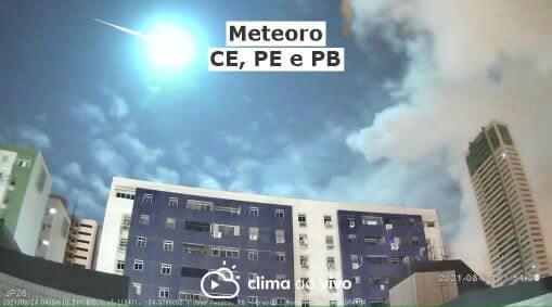 9 Câmeras registram meteoro no CE, PE e PB, 6º foi "atrás" da nuvem, confira - 24/08/21