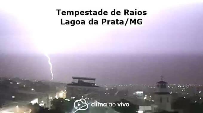 Tempestade de raios e queda de energia em Lagoa da Prata/MG - 14/10/21