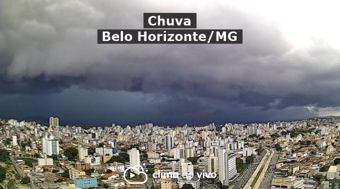 Avanço de chuva intensa que trouxe granizo em Belo Horizonte  - 03/12/21