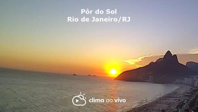 Belo pôr do sol no Rio de Janeiro/RJ - 17/01/22