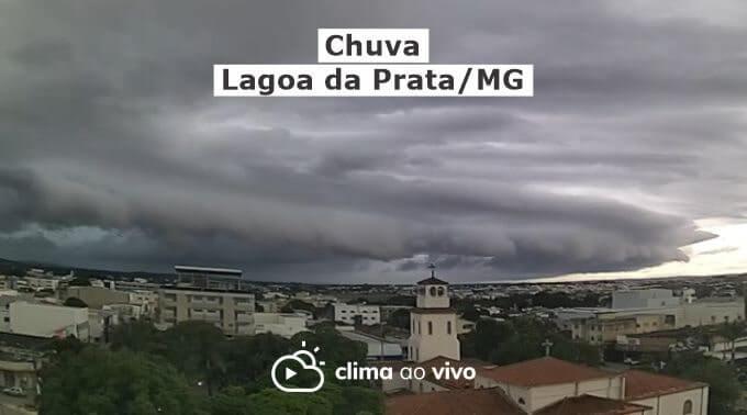 3 Câmeras registraram a formação de chuva intensa em Lagoa da Prata/MG - 10/02/22