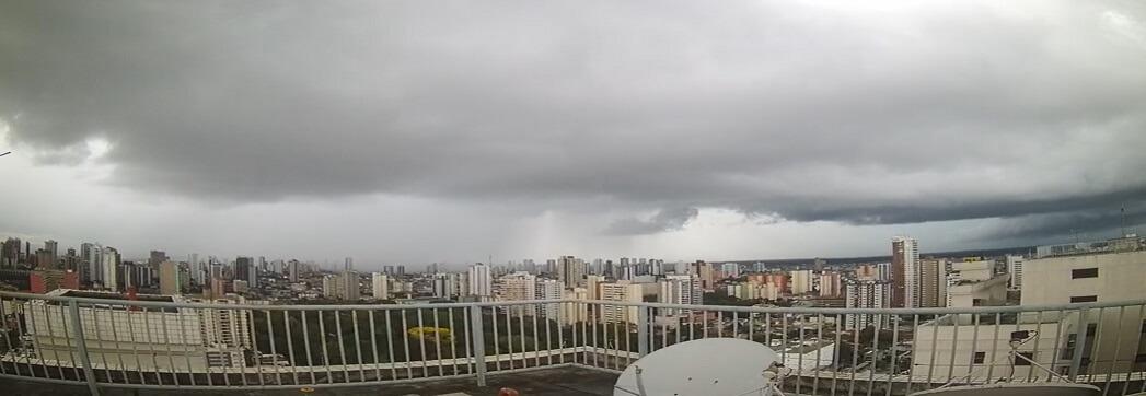 Avanço de chuva forte com ventania em Belém/PA, veja o vídeo exclusivo!