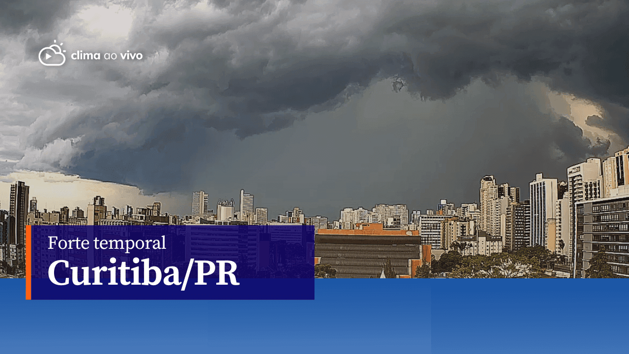 Forte temporal na cidade de Curitiba/PR nesta tarde de sexta-feira - 09/12/22