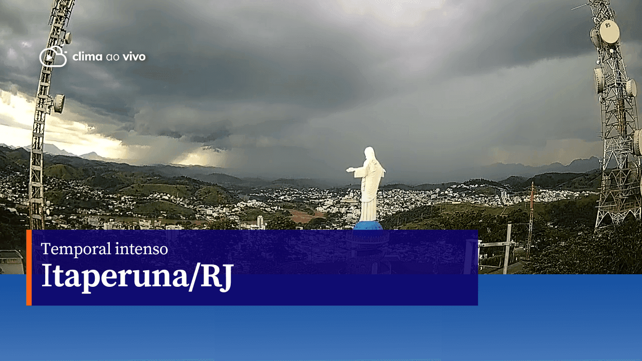 Temporal intenso com raios e ventania em Itaperuna/RJ - 19/01/23