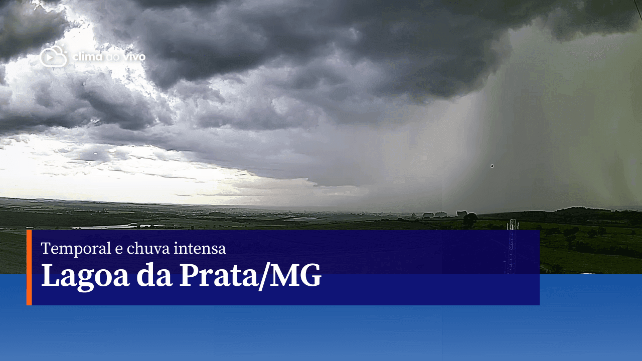 Temporal e chuva intensa em Lagoa do Prata/MG, na tarde desta quarta-feira - 15/02/23